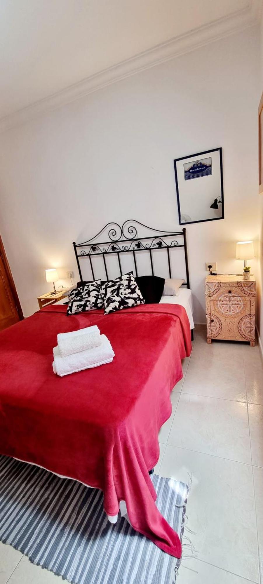 Almar We Go! Habitaciones Privadas En Alcala - Private Rooms - Pieces Privees - In Shared Apartment Dış mekan fotoğraf